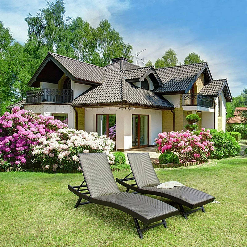 Rattan Chaise Lounge